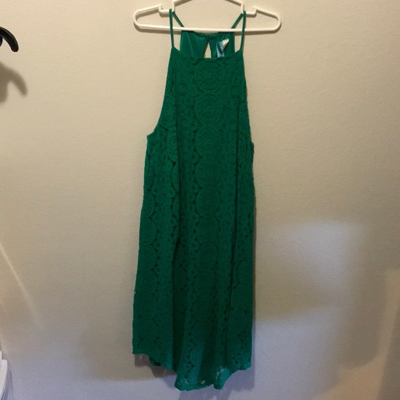 Green dress - Picture 1 of 5